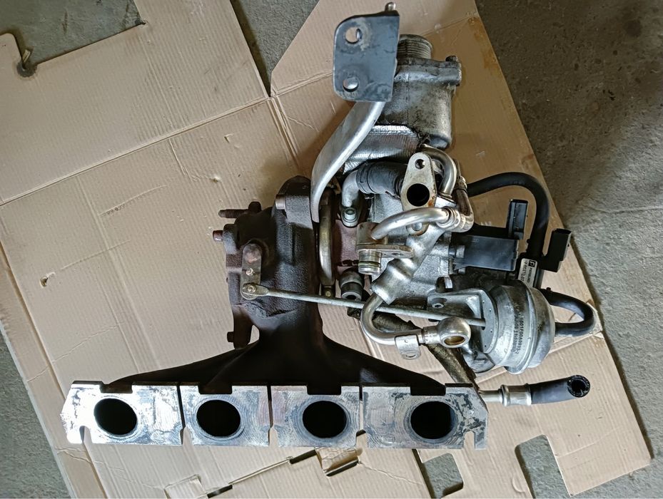 Turbo / Turbina Audi A4 A5 Q5 A6 2.0 TFSI : 06H145702S