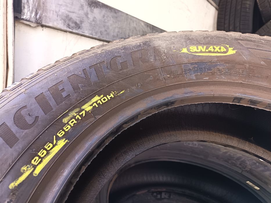 Anvelope vara 255 65 17 Goodyear 2017 nefolosite