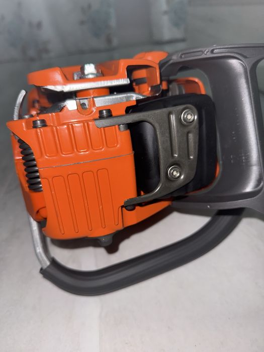 Drujba Husqvarna 353