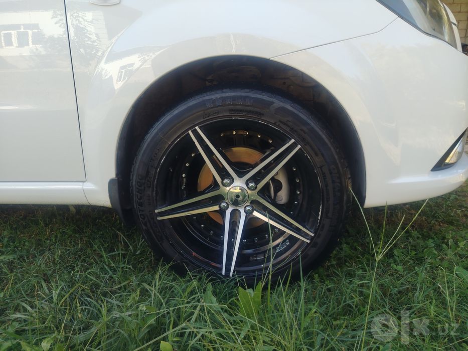 Vossen Diska sotiladi R16