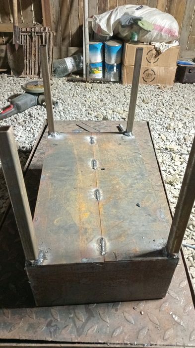 Продам мангал новый.