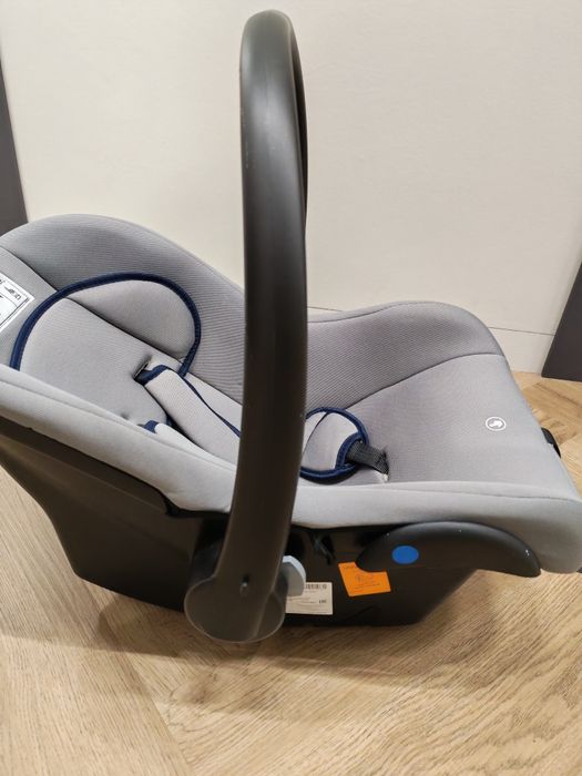 Продам автолюльку