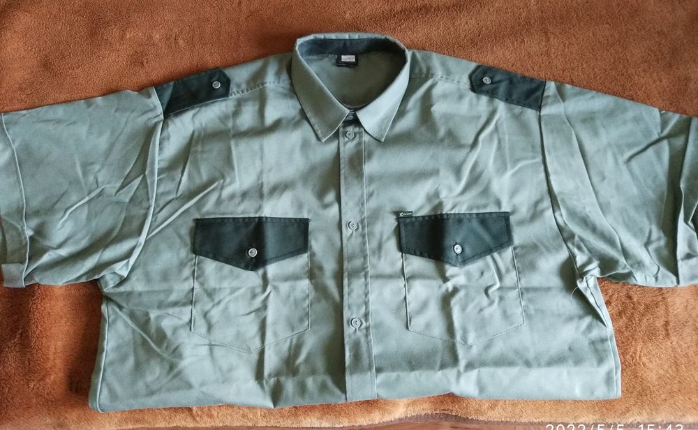 Отдам вещи за 1500