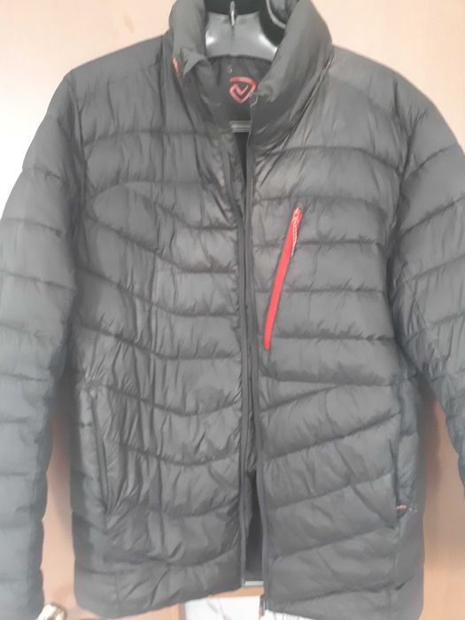 Продам две куртки мужские