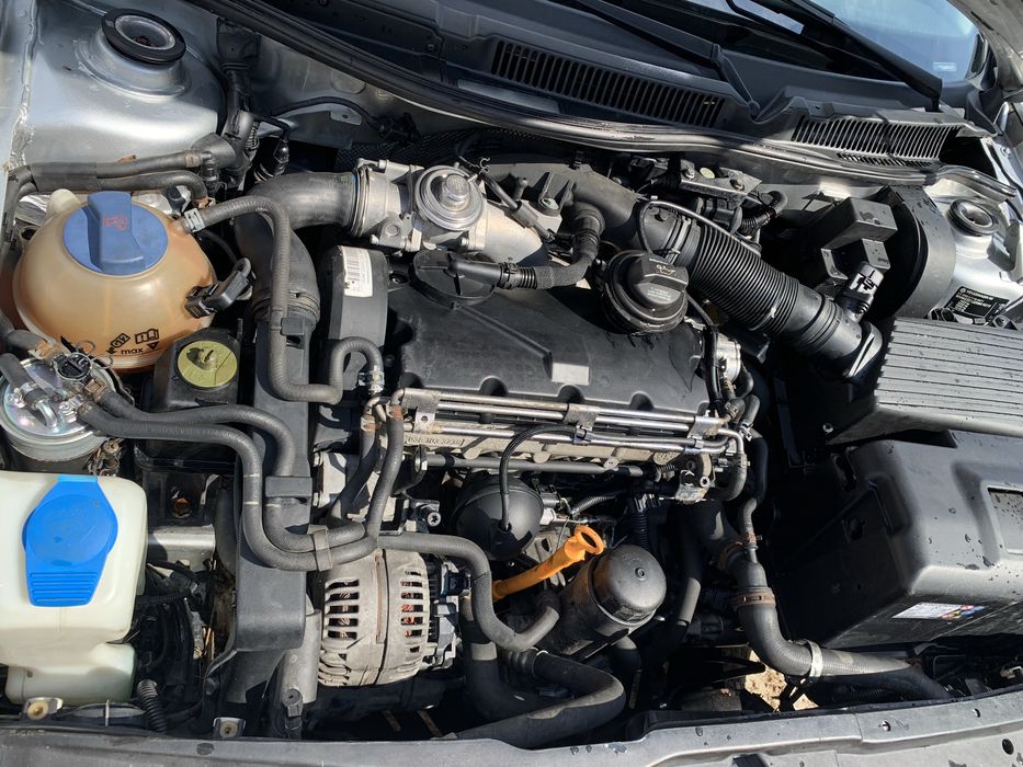 Vînd golf 4 break în stare bună de funtionare