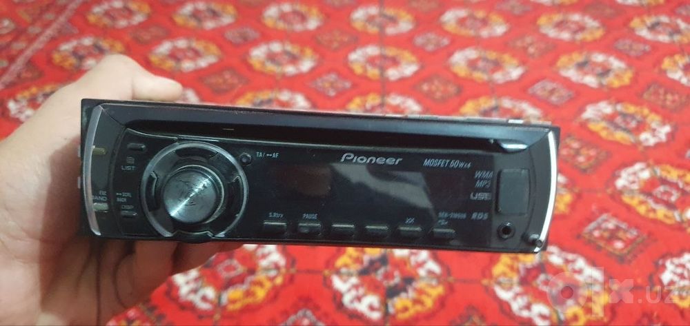 Pioneer DEH-2100UB