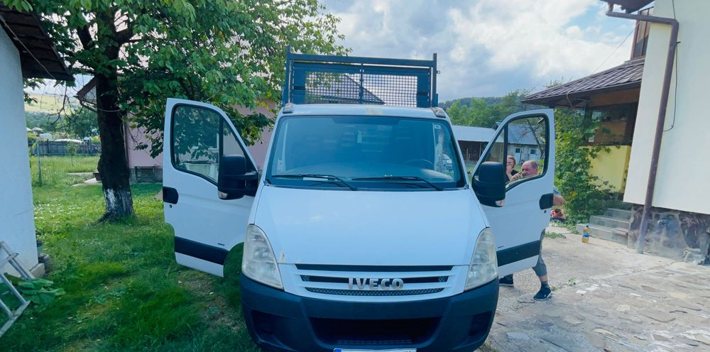 Autoutilitara Iveco Daily