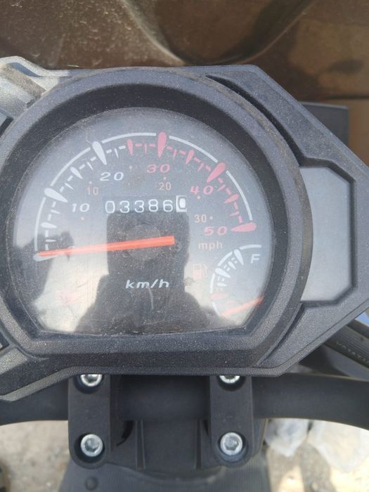 Продам самурай в отличном состоянии стоит на учёте