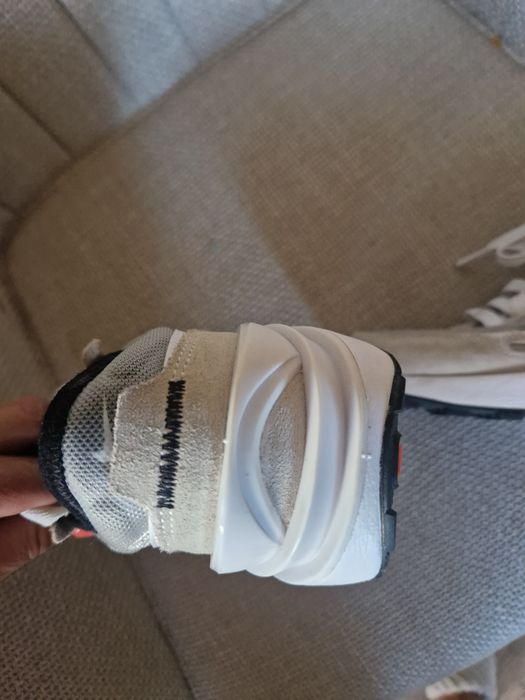 Дамски маратонки Nike 36