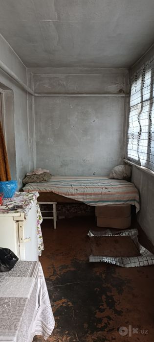 Регистан 2-ком кв срочно продаётся квартира.