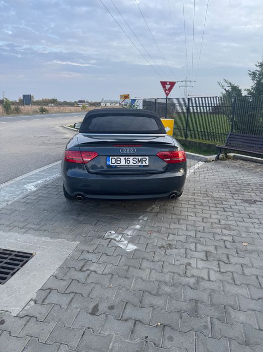 Vând Audi A5 cabriolet în perfectă stare