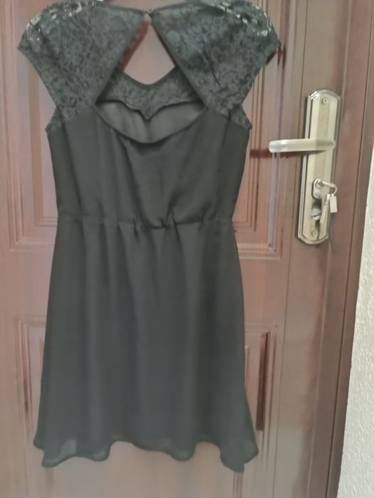 Дамски      рокли