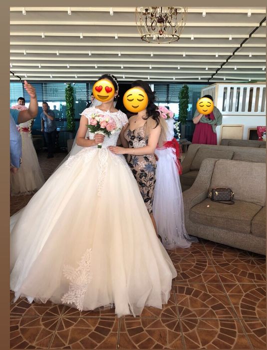 Свадебное платье