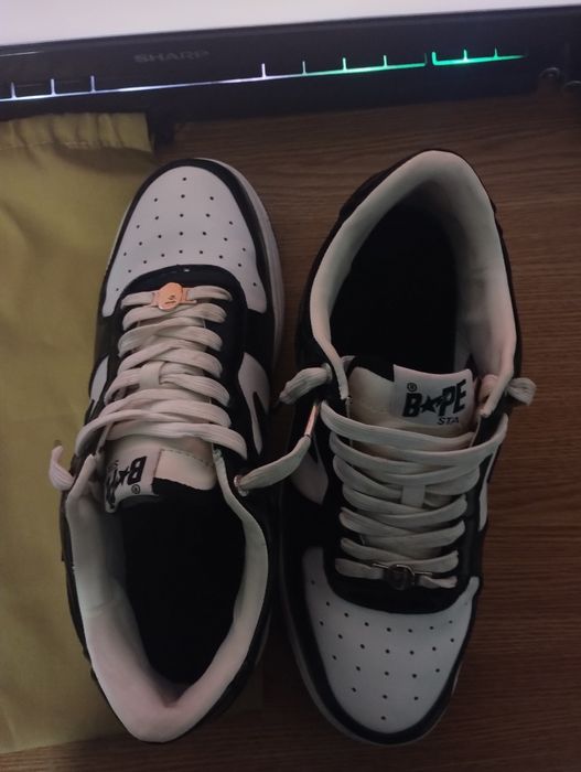 Vând bapesta white and black
