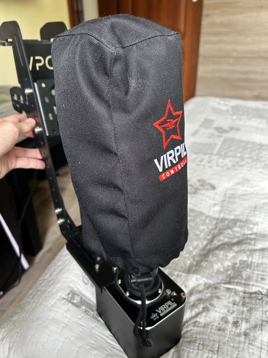 Virpil VPC Mongoose T-50CM3 с деск маунт и стик на Thrustmaster