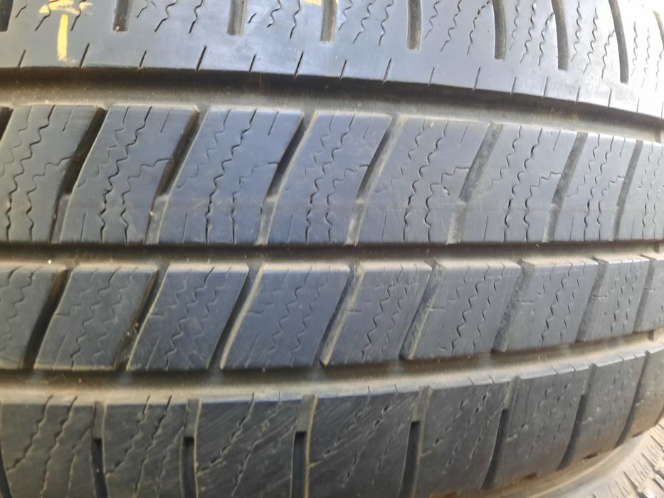 ПРОМОЦИЯ!215/60/17С и 225/75/16С Бусови Зимни Гуми