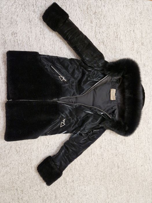 Продам куртку на пуху