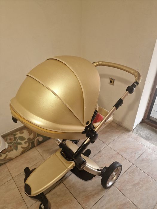 Продавам детска количка Mima Xari Rose Gold