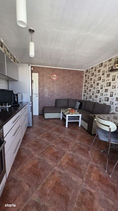 Apartament 2 camere de vanzare
