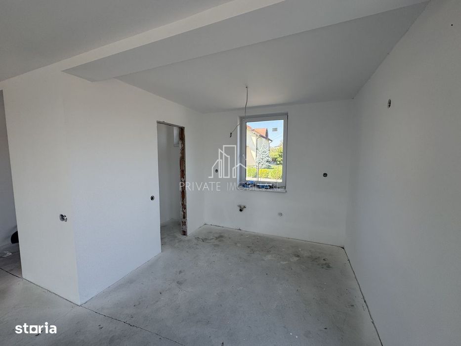 Casa individuală semifinisata, 130 mp, Strada Voinicenilor