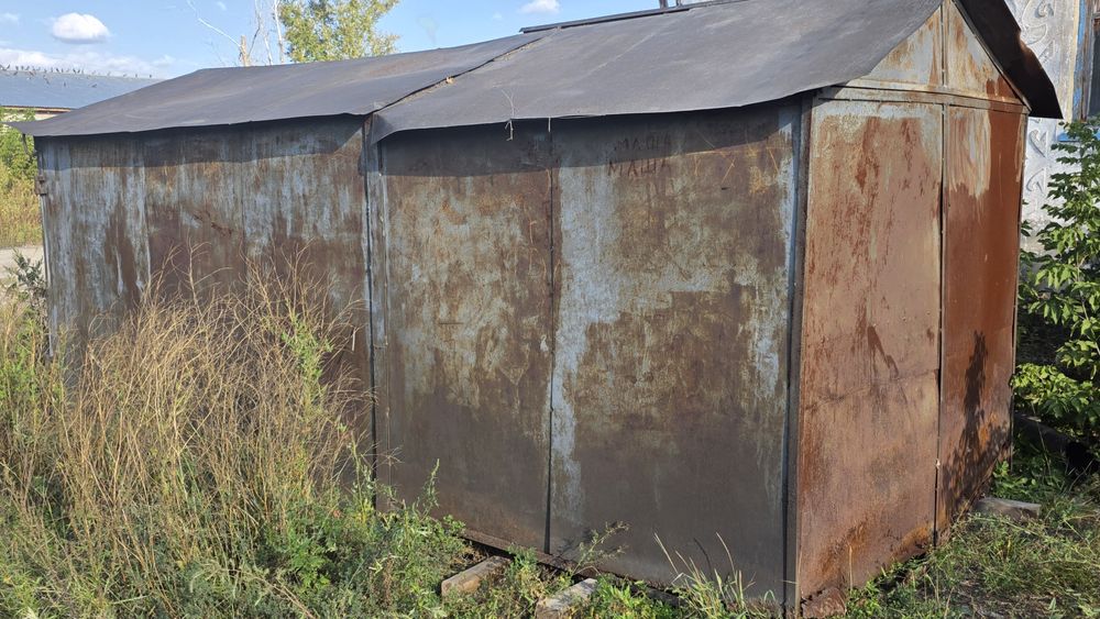 Продам металлический гараж.