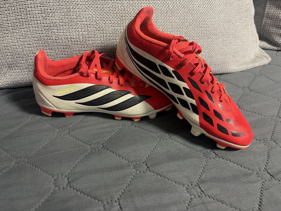 Бутонки Adidas Predator