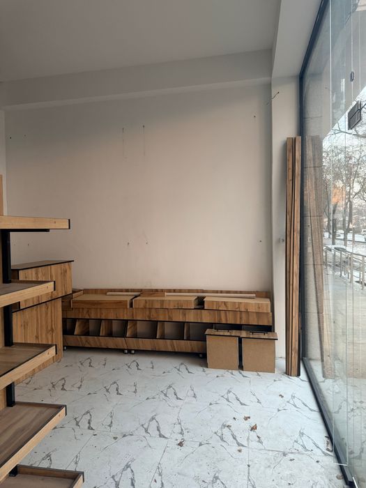 Сергели Спутник 5 да янги Магазин сотилади