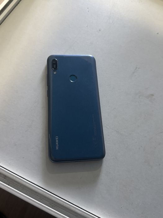 Huawei Y6 2019 продам