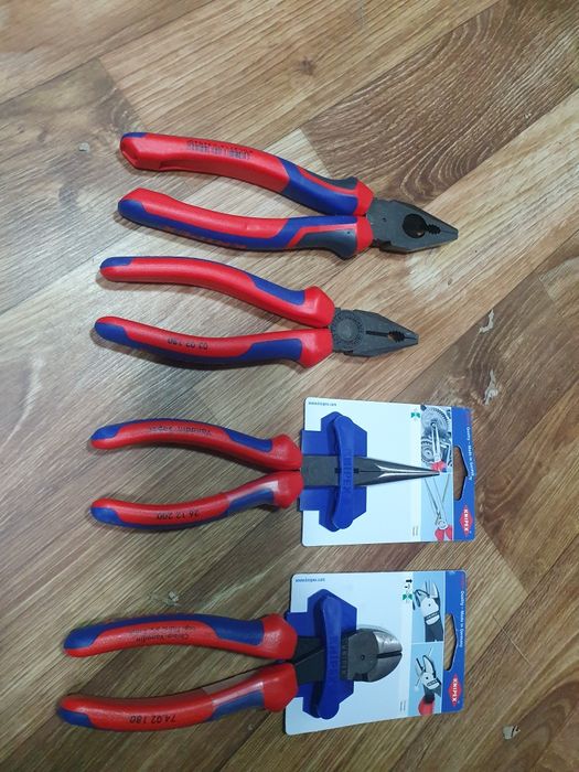 Clești profesionali mecanici KNIPEX