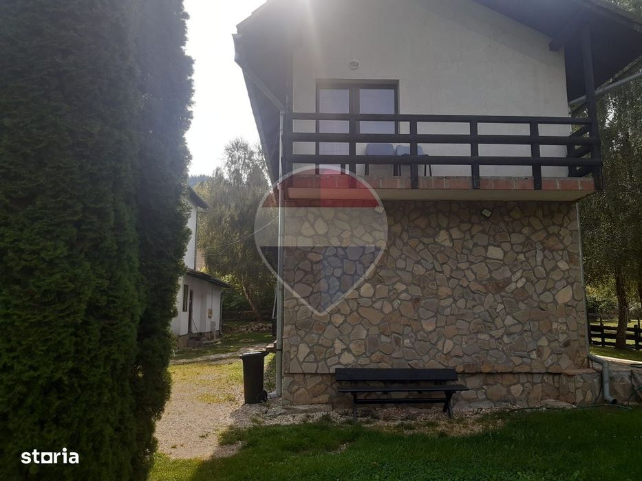 Casă / Vilă vacanta Moieciu, Brașov