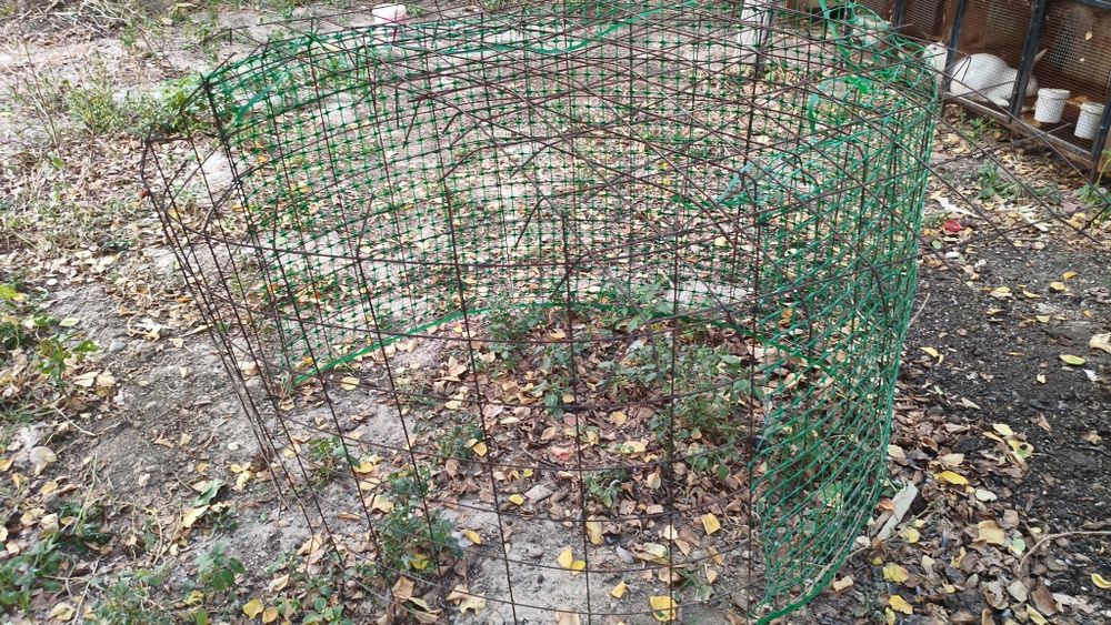 Продаются клетка из сетки