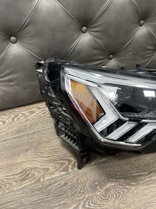 Audi Q3 лед USA фар фарове десен