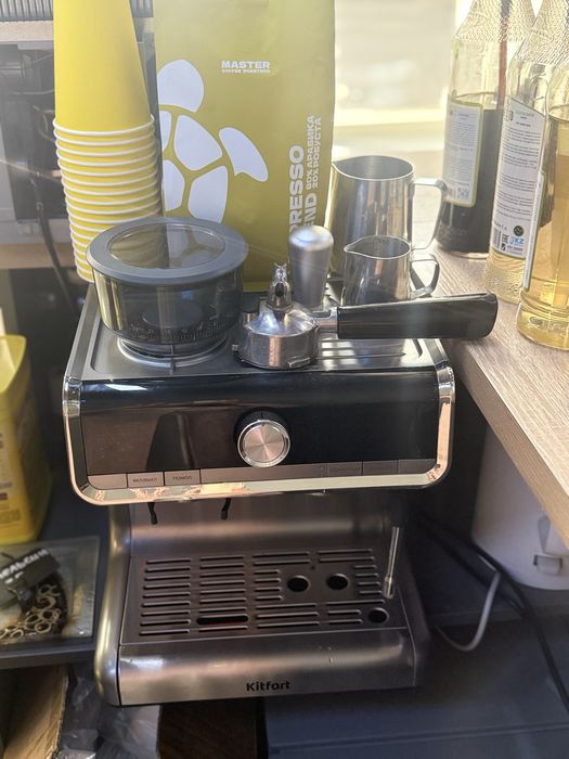 Кофе машина или кофеварка очень удобная