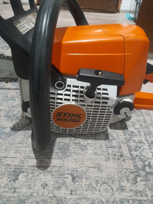 Продам бензо пила