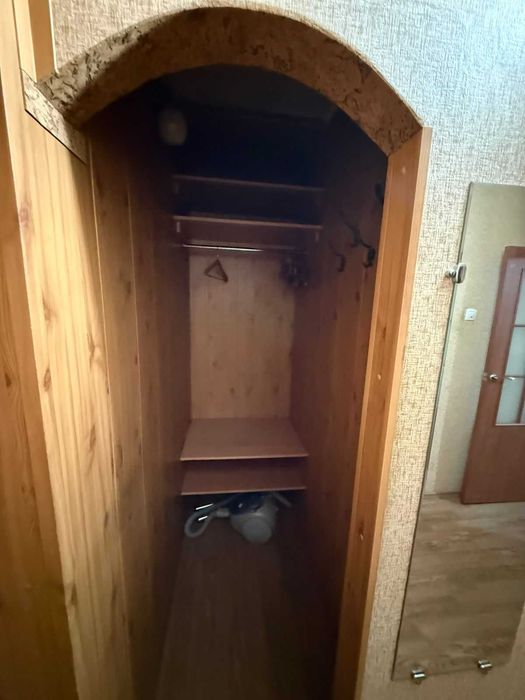 Продам 1 комнатную, 19 мкрн