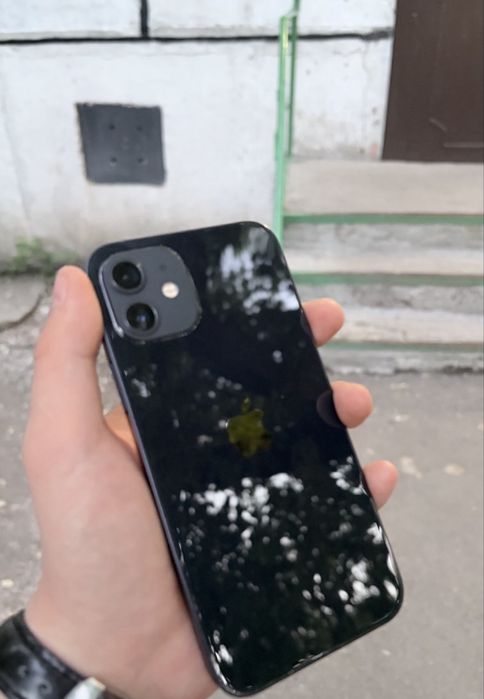 Обменяю 12 айфон