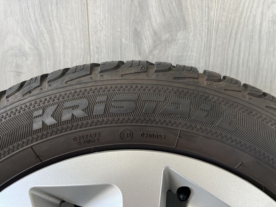 Джанти 15 цола 4х100 за Тойота Ярис със зимни гуми 175/65/15