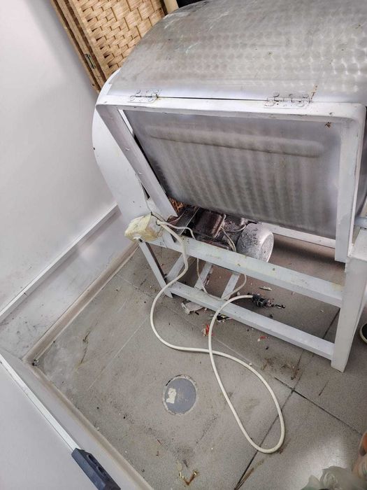 Тестомесильная машина