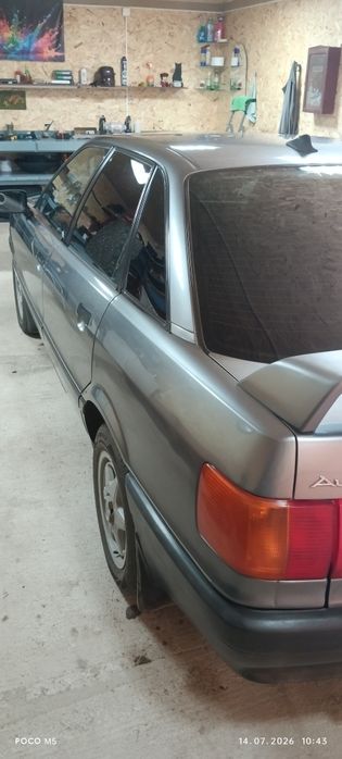 Продам Audi 80 b-3.1990.
