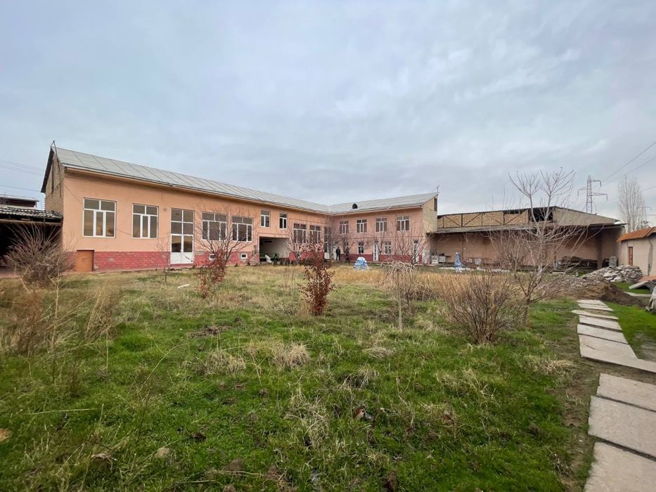 Бетемир Мажнунтол махалла 12 сот. СКВОЗНОЙ участок ровный