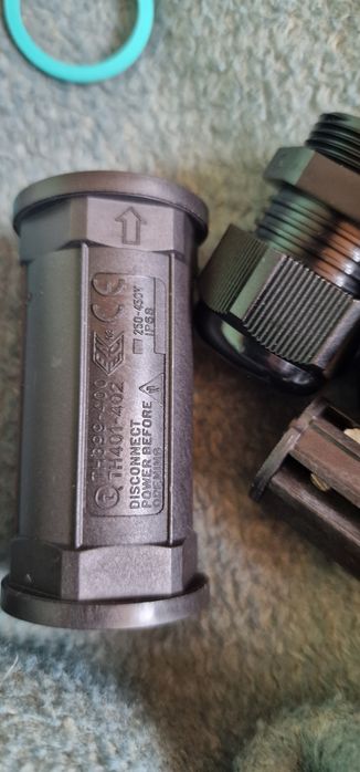 Mufa adaptor tee tube