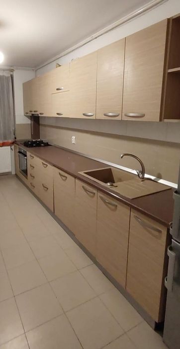 Urgent vand mobila de bucatarie