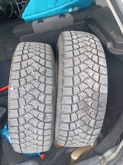 2 Cauciucuri Iarna 185/60/15