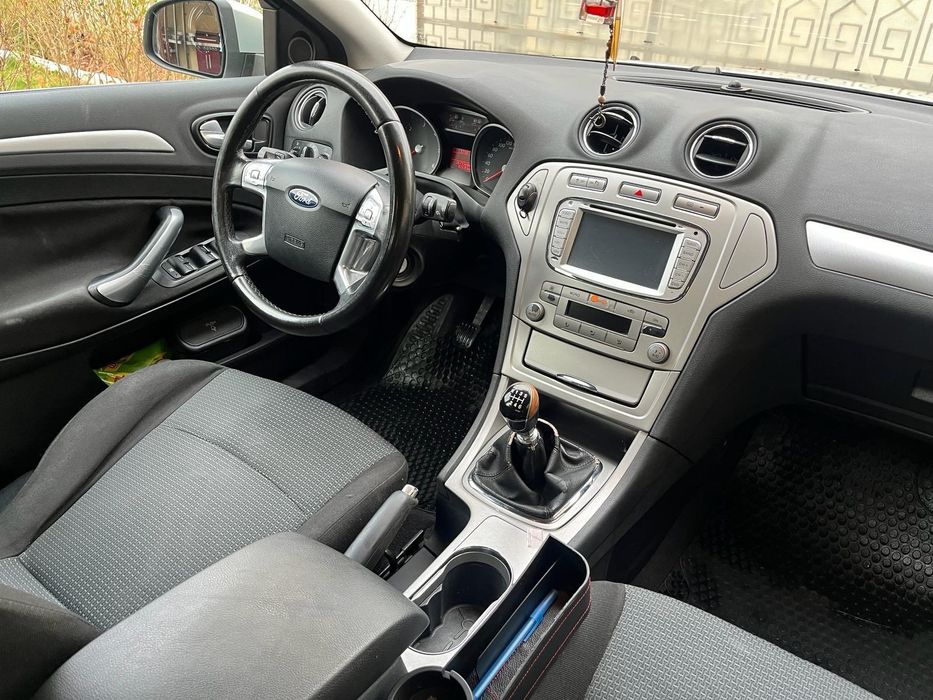 Ford Mondeo mk4 1.8 tdci