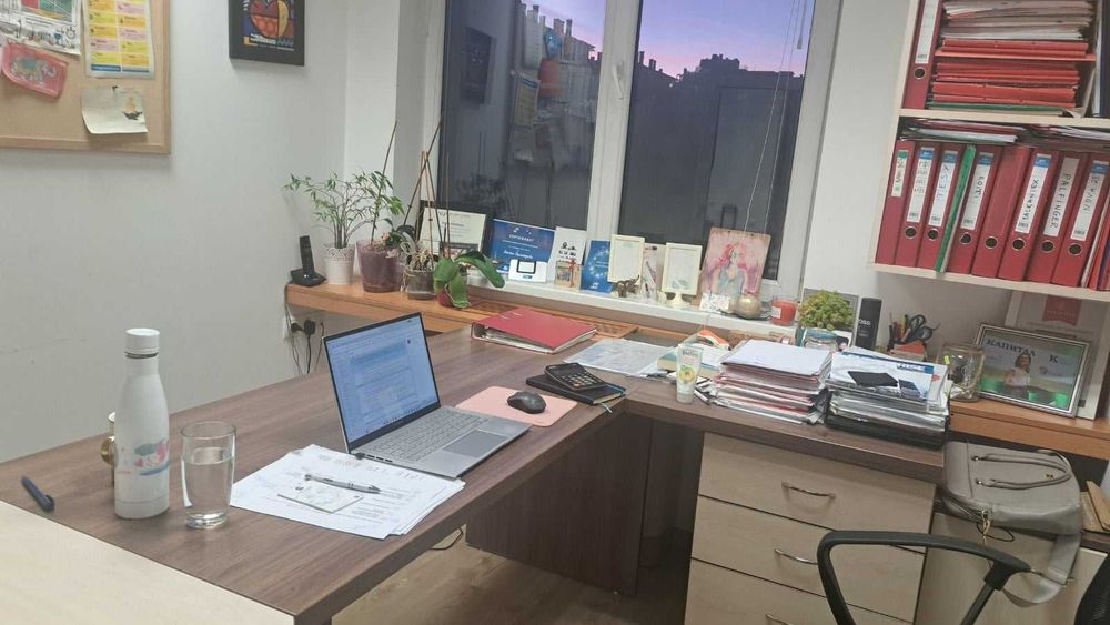 Цялостно офис оборудване