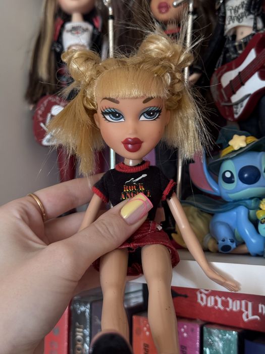 Продам кукол bratz