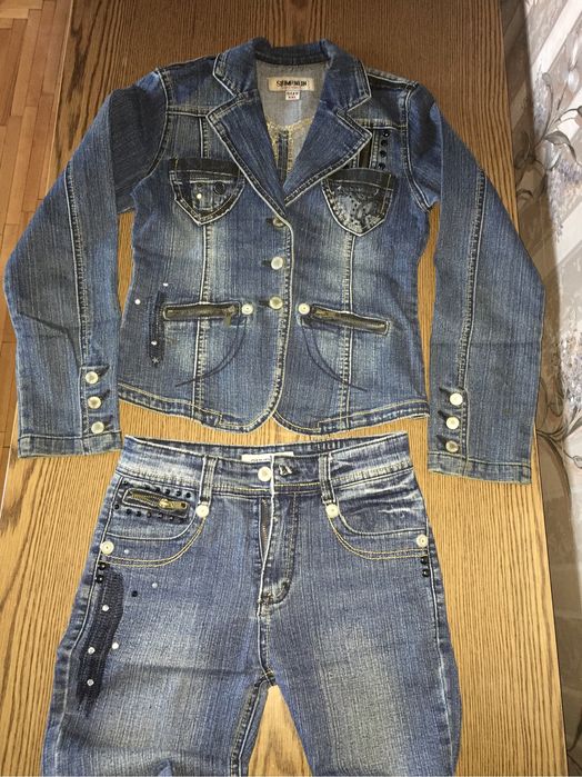 Джинсовый костюм на девочку