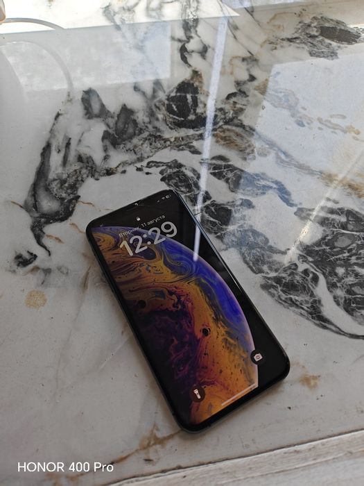 iPhone XS Space Gray (4/256)