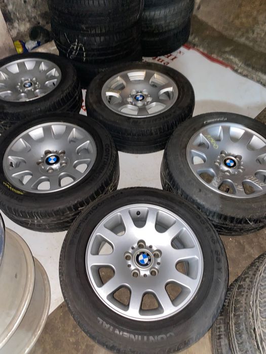 Vând jante de aliaj