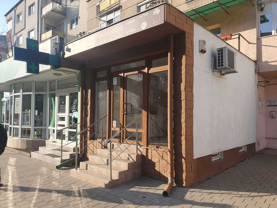 ”Prima lună gratuită!”  Închiriere post coafor